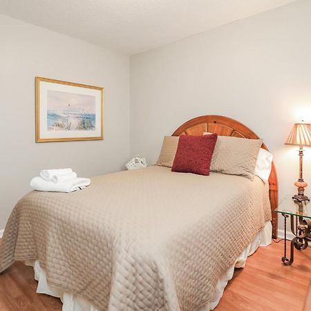 Spacious Home With Waterfront View-Welcome Pets Sneads Ferry Luaran gambar