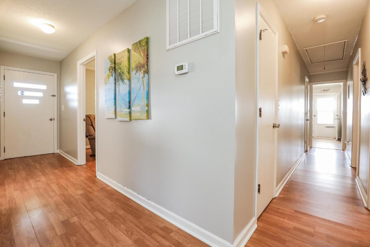 Spacious Home With Waterfront View-Welcome Pets Sneads Ferry Luaran gambar
