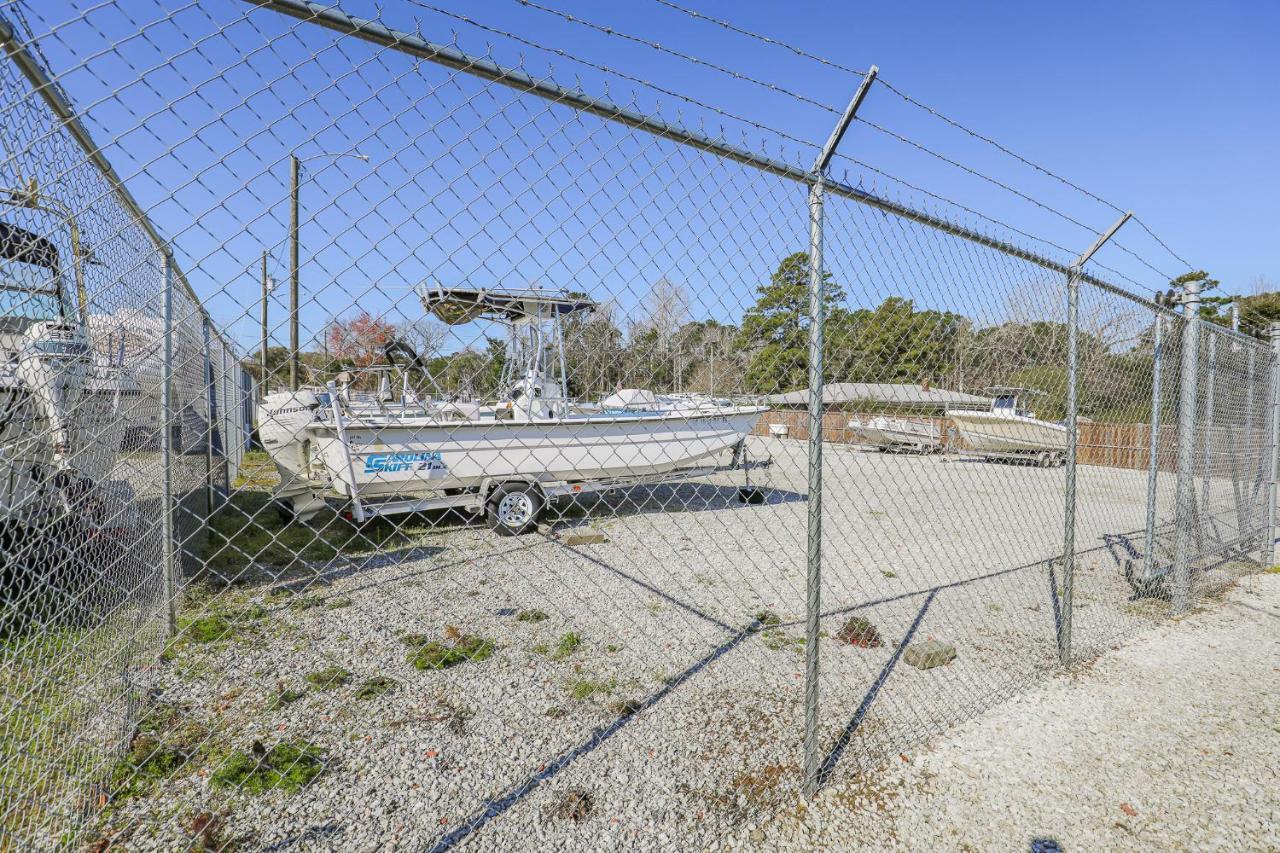 Spacious Home With Waterfront View-Welcome Pets Sneads Ferry Luaran gambar