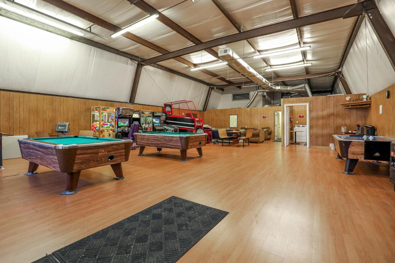 Spacious Home With Waterfront View-Welcome Pets Sneads Ferry Luaran gambar
