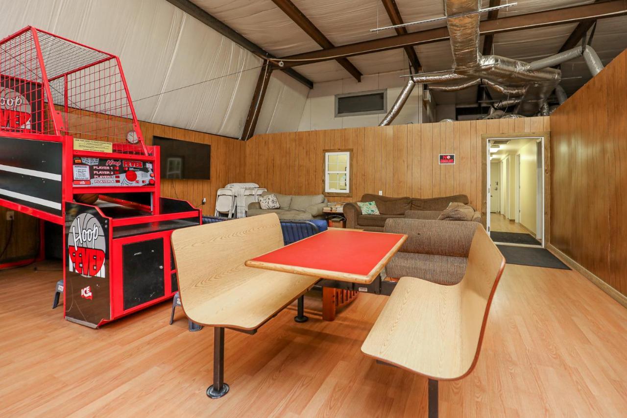 Spacious Home With Waterfront View-Welcome Pets Sneads Ferry Luaran gambar